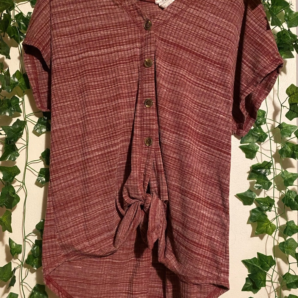 Red with Thin white stripe